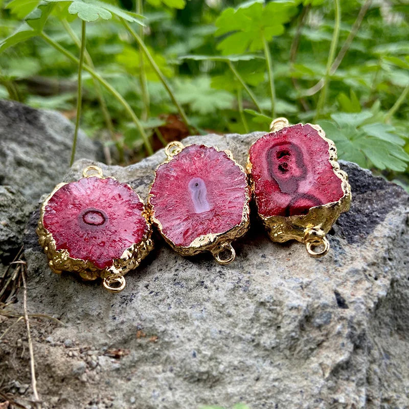Pendentif irrégulier en pierre naturelle neuve 2 pièces