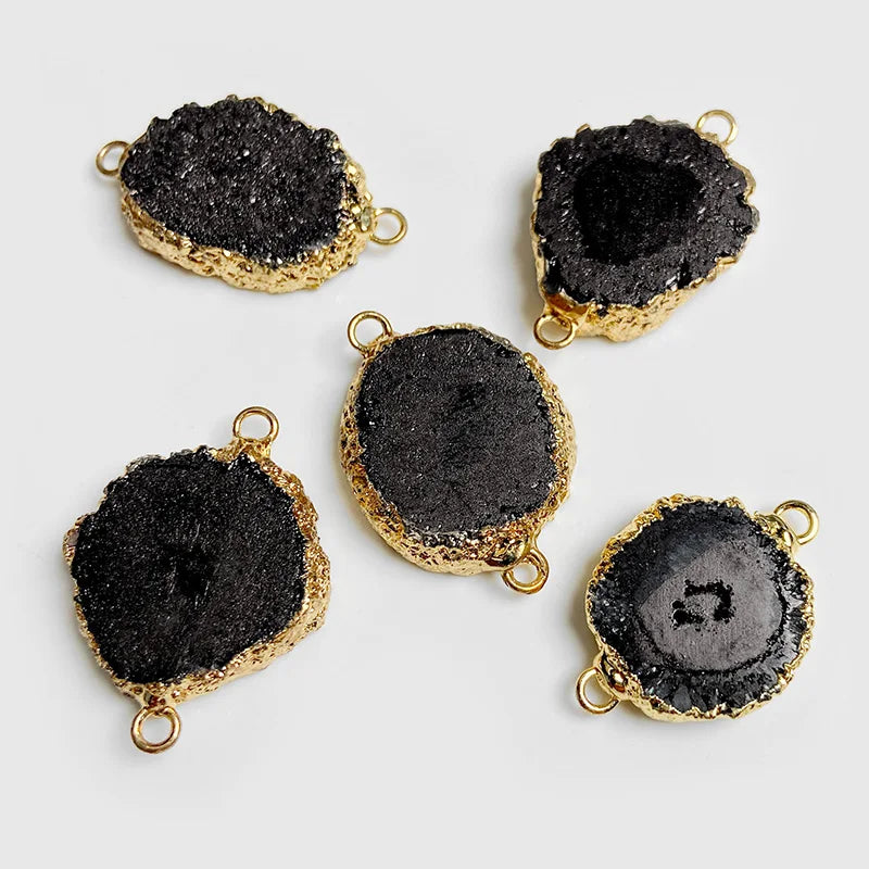 Pendentif irrégulier en pierre naturelle neuve 2 pièces