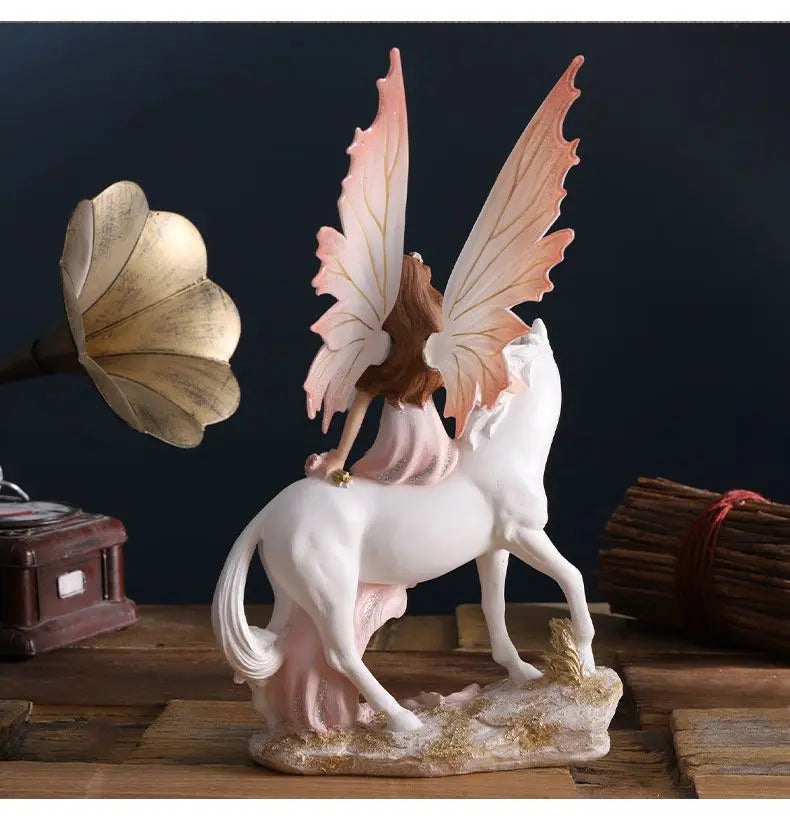 Statuette de Fée Angélique Nordique – Figurine Décorative pour Jardin et Bureau