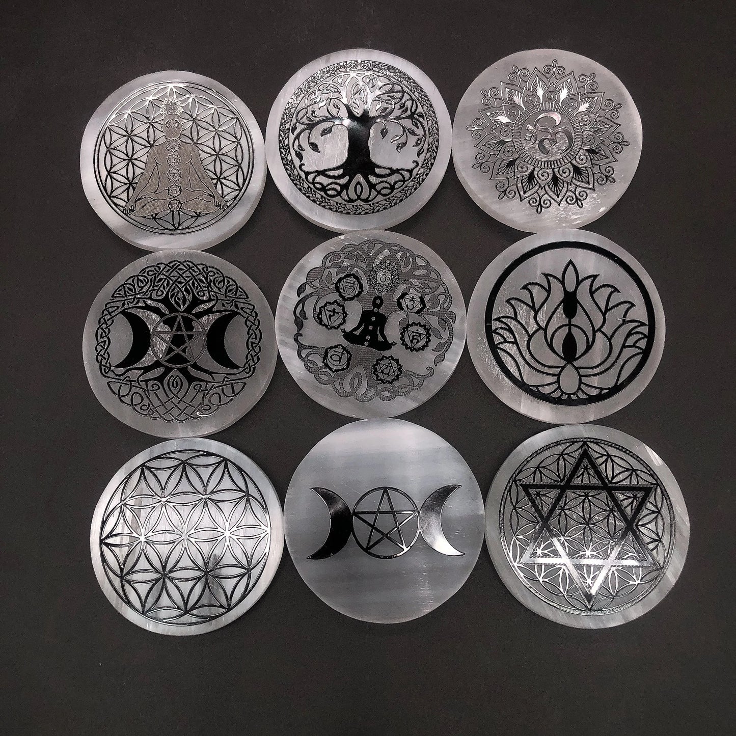 60mm Natural Selenite Slice Crystal Charging Plate For Cleaning