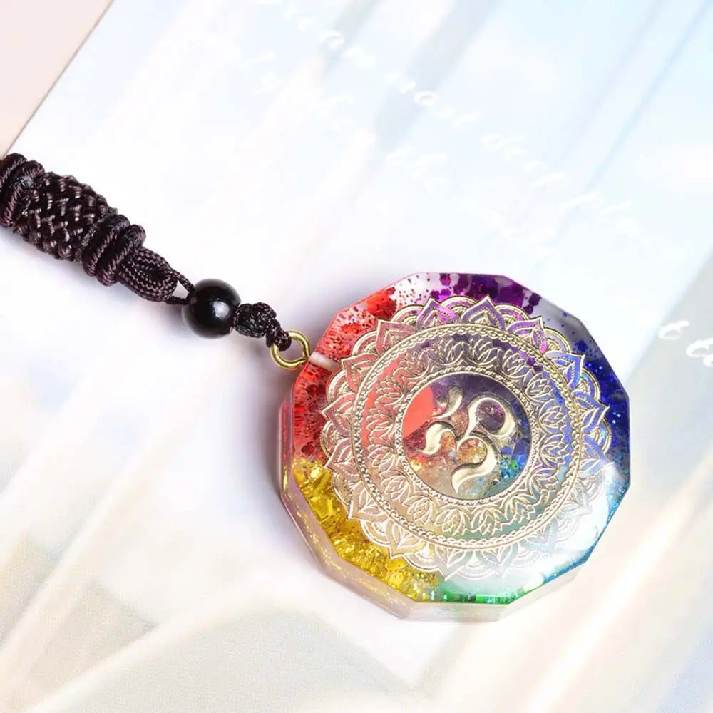 Collier Om et Géométrie Sacrée Fait a la Main