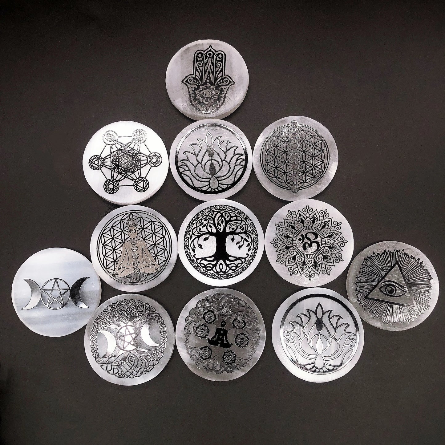 60mm Natural Selenite Slice Crystal Charging Plate For Cleaning